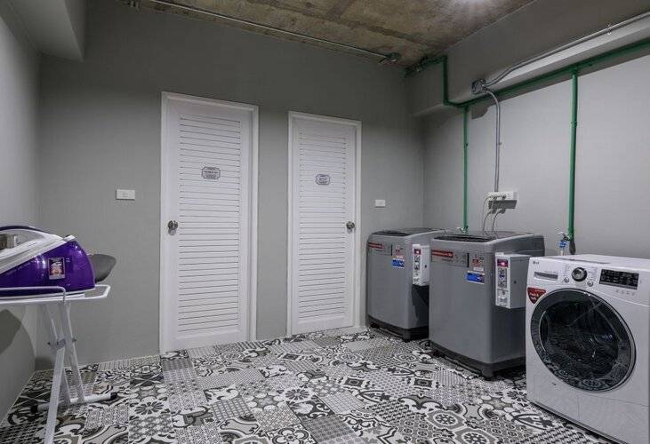 Travelier Hostel