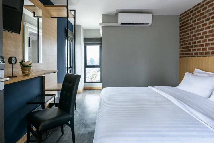 Travelier Hostel
