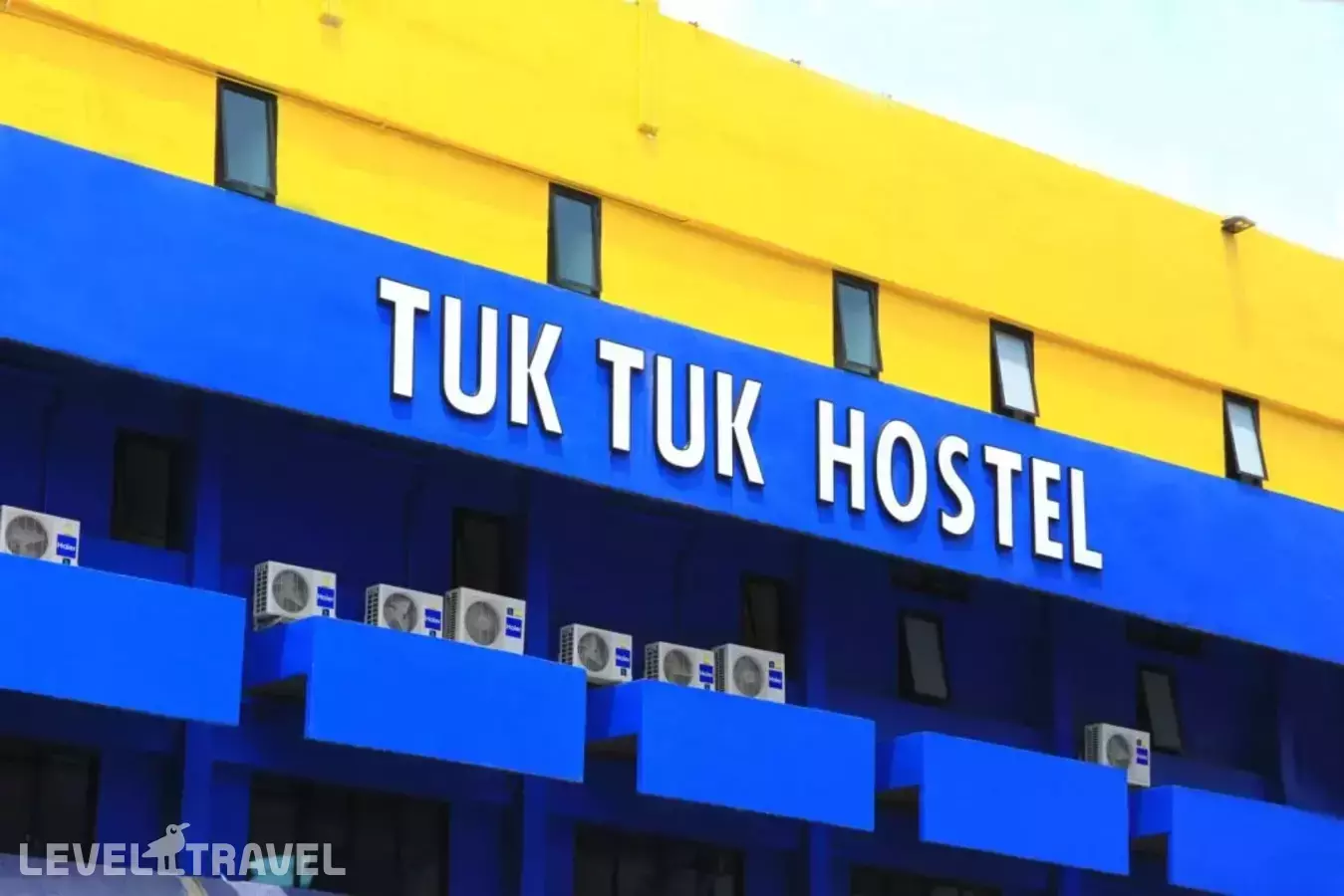 Tuk Tuk Hostel