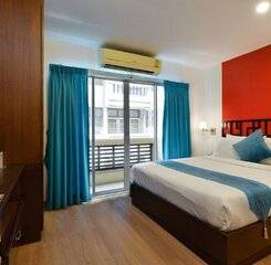$item['hotel']['name']