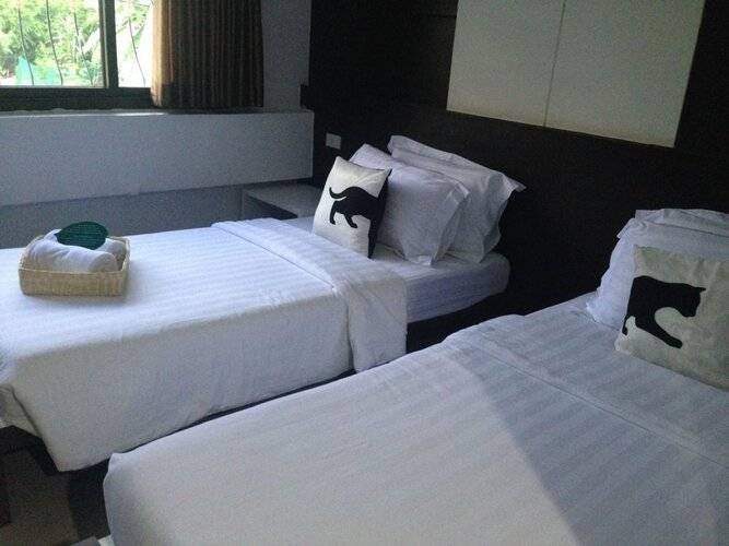 Bed by City Surawong-Patpong