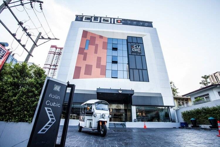 Cubic Pratunam