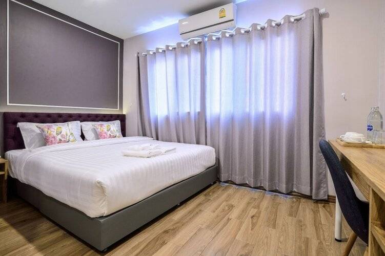 De Lavender Bangkok Hotel