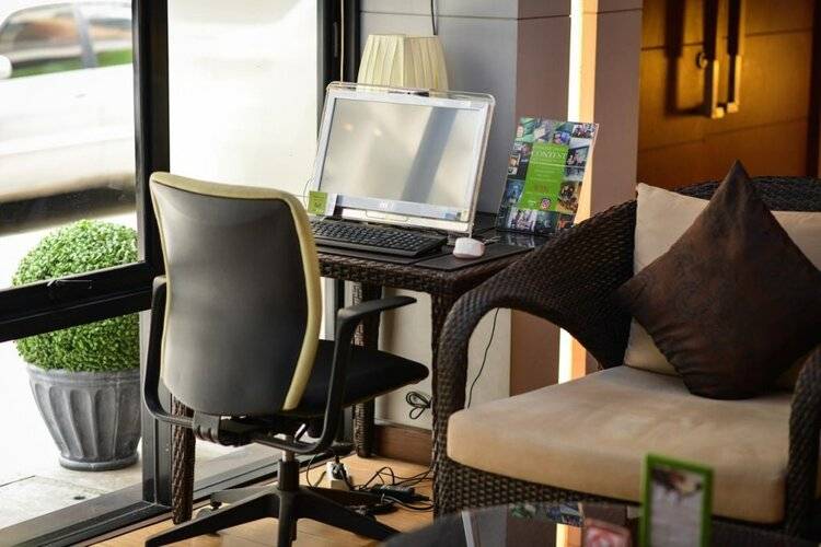iCheck Inn Silom