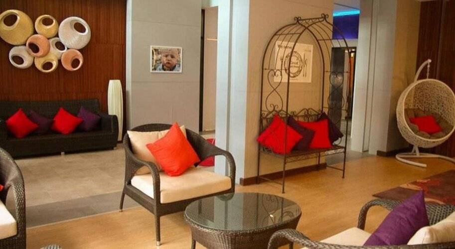 iCheck Inn Silom
