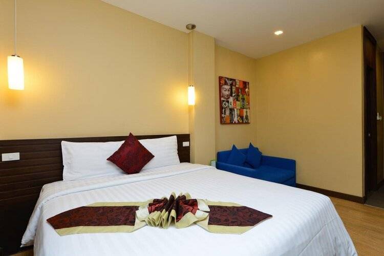iCheck Inn Silom