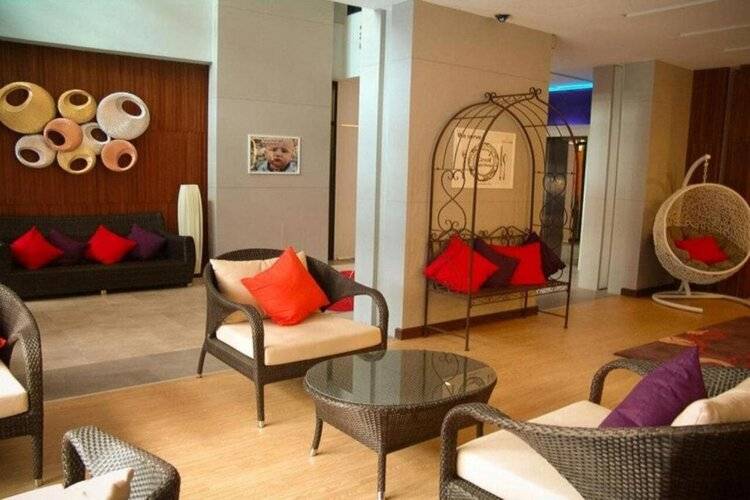 iCheck Inn Silom