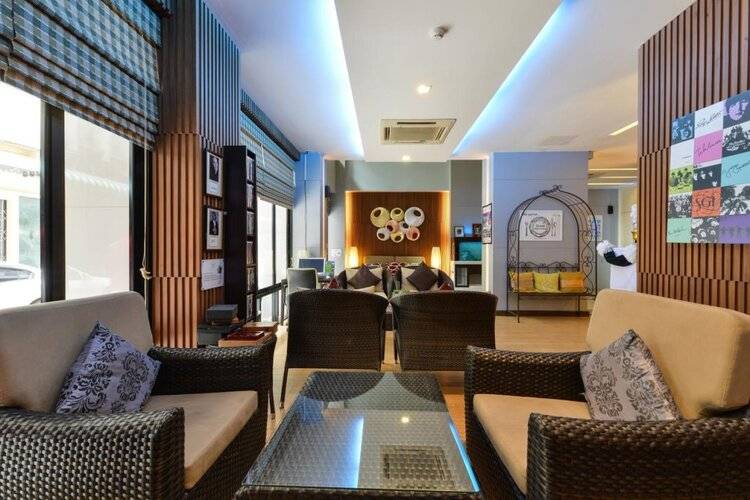 iCheck Inn Silom