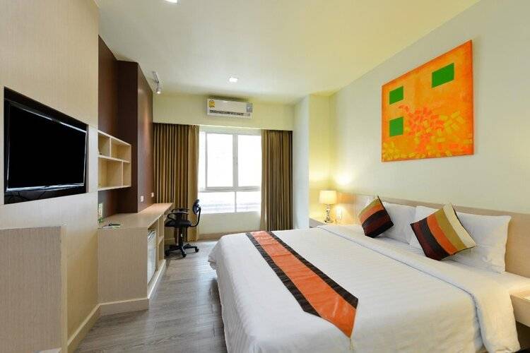 iCheck Inn Silom