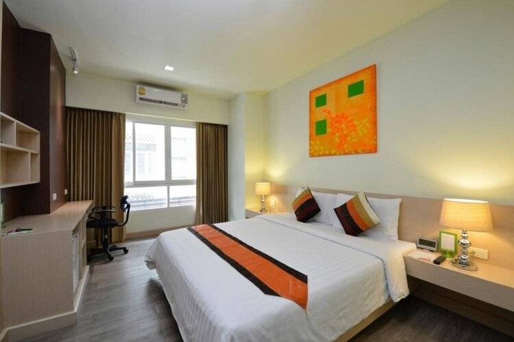 iCheck Inn Silom