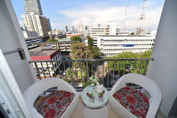 Parvena Hotel