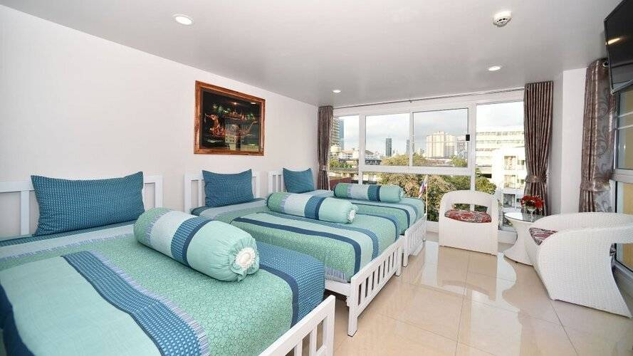 Parvena Hotel