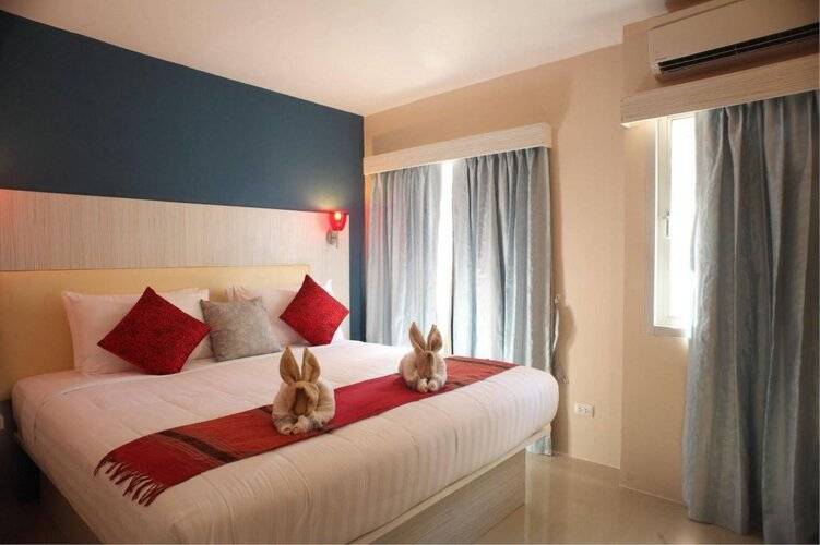Prom Ratchada Hotel