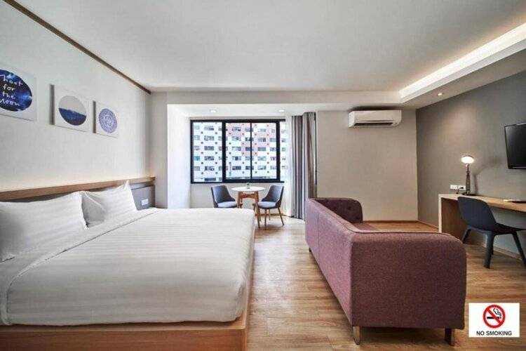 Prom Ratchada Hotel