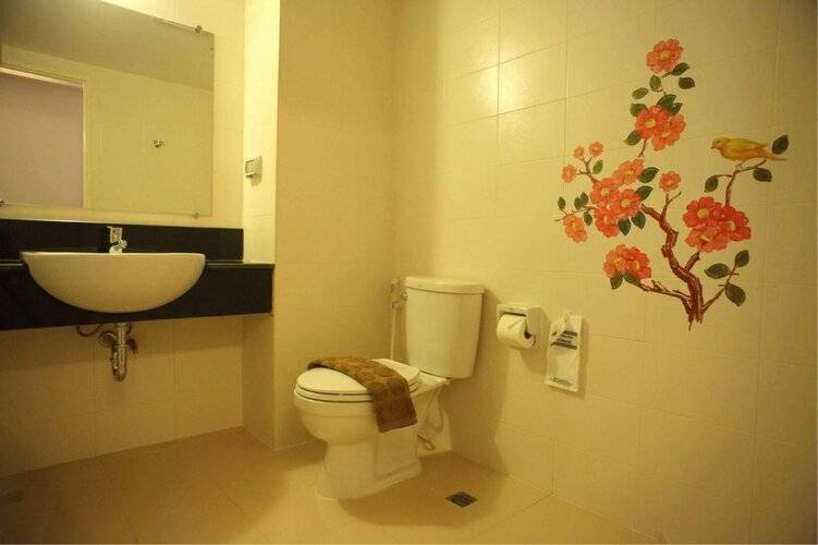 Prom Ratchada Hotel