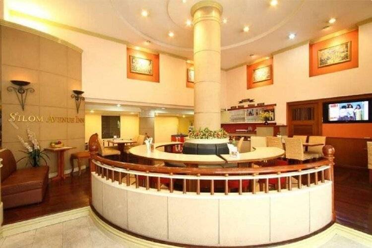 Silom Avenue Inn