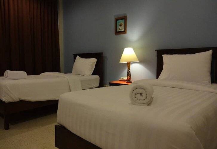 Mango Bedroom Inn