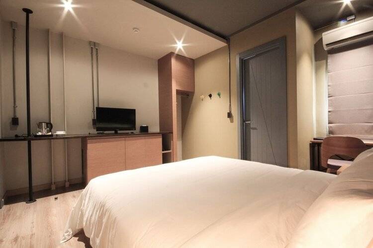 THA City Loft Hotel by TH District