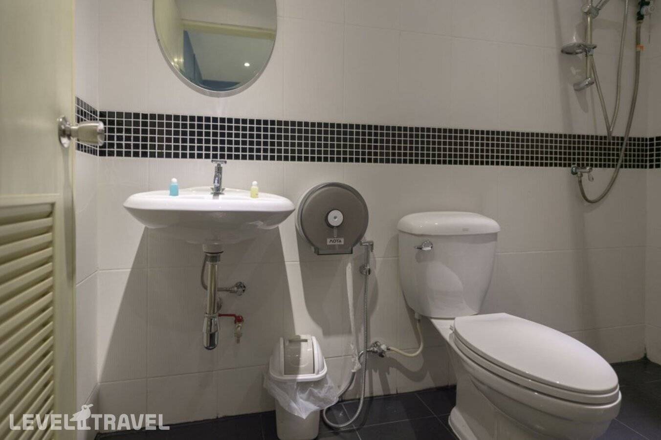 фотографии отеля The Little Pig Sukhumvit в Таиланд(Бангкок) - фото №18