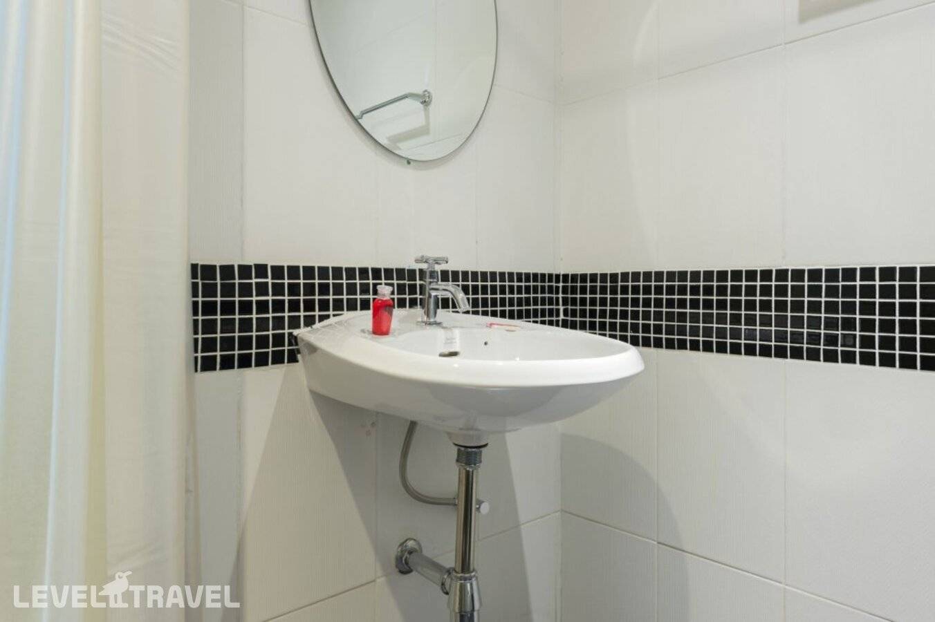 фотографии отеля The Little Pig Sukhumvit в Таиланд(Бангкок) - фото №23