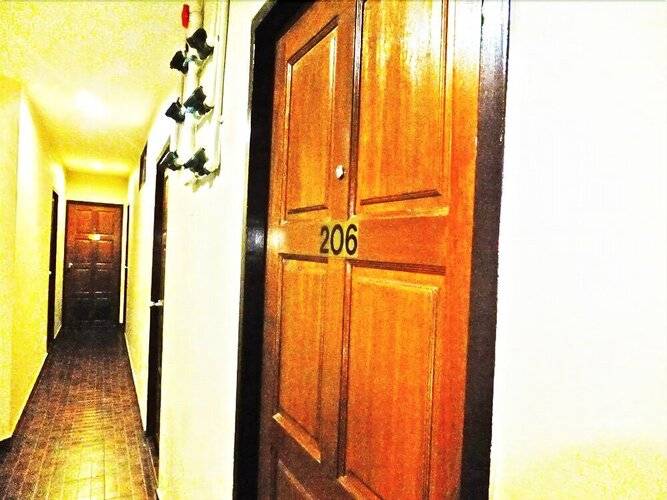 White Orchid Inn