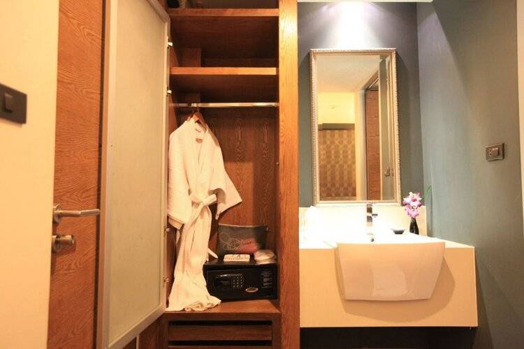 Siam Swana Hotel