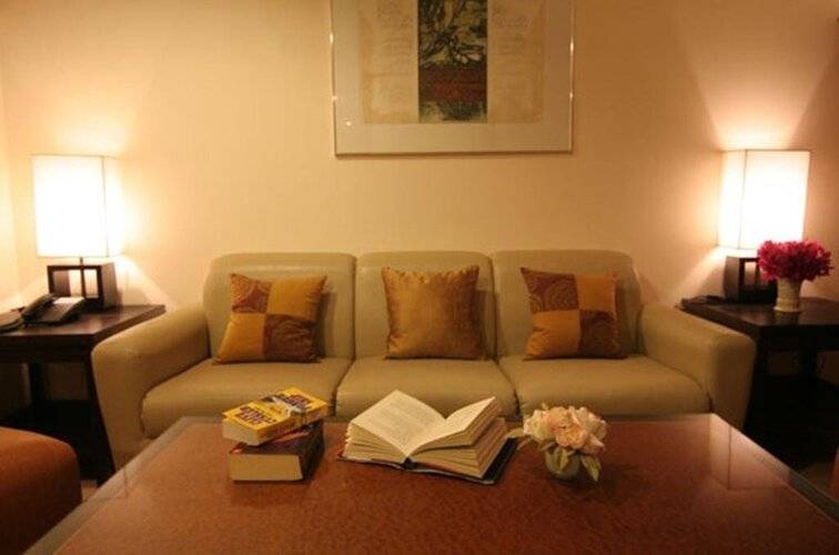 The Rose Hotel Bangkok