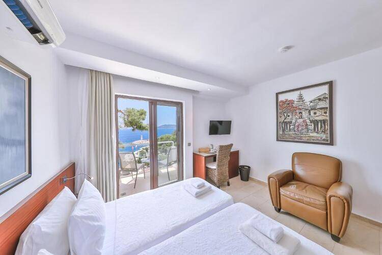 Gardenia Hotel (Adults Only 12+)