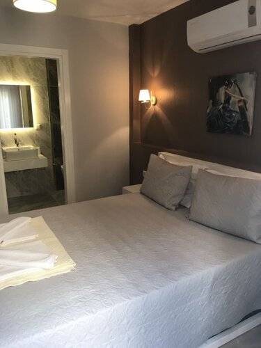Himm Hotel