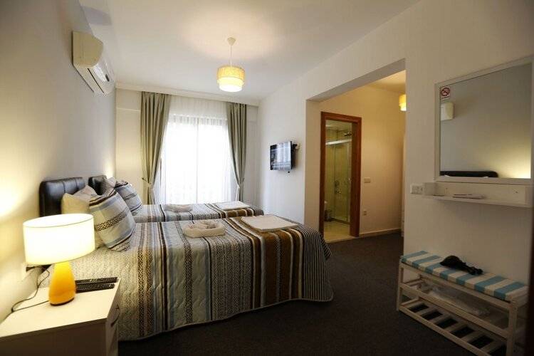 Himm Hotel