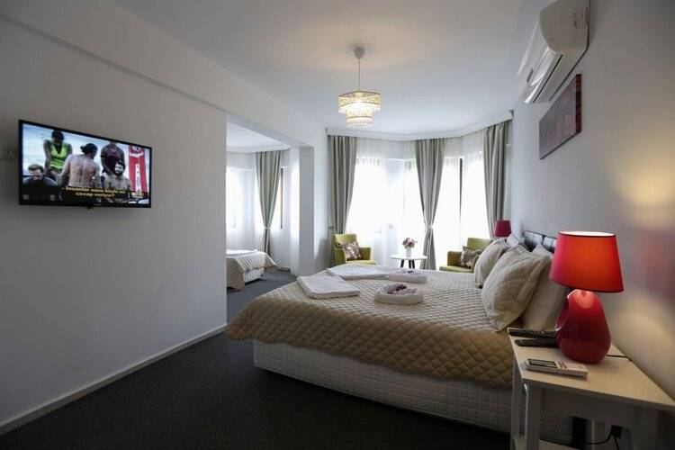 Himm Hotel