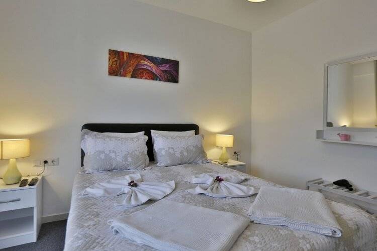 Himm Hotel