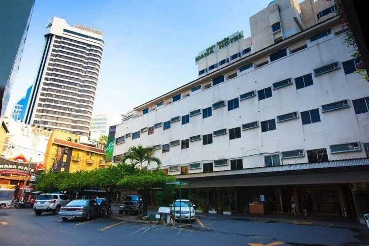 Nana Hotel