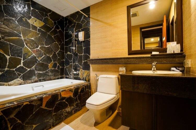 Baan Sukhumvit Soi 18