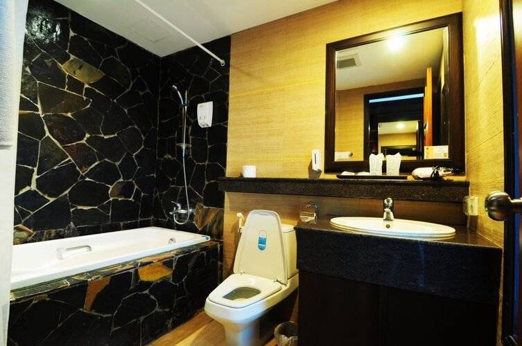 Baan Sukhumvit Soi 18