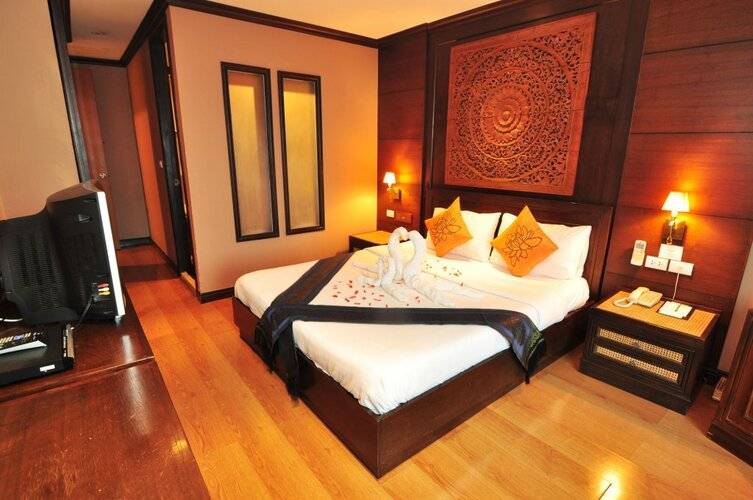 Baan Sukhumvit Soi 18
