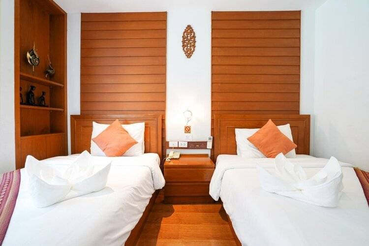 Baan Sukhumvit Soi 18