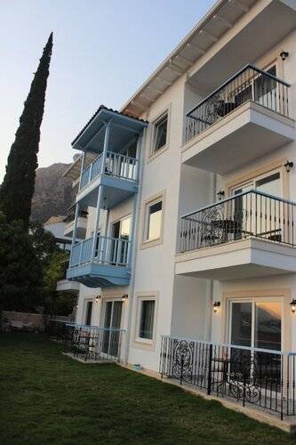 Mavi Kiyi Suites
