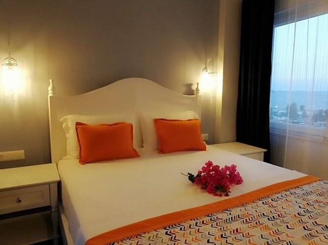 Mavi Kiyi Suites
