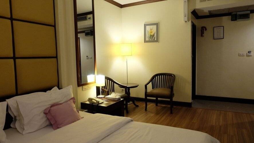 Grand Business Inn