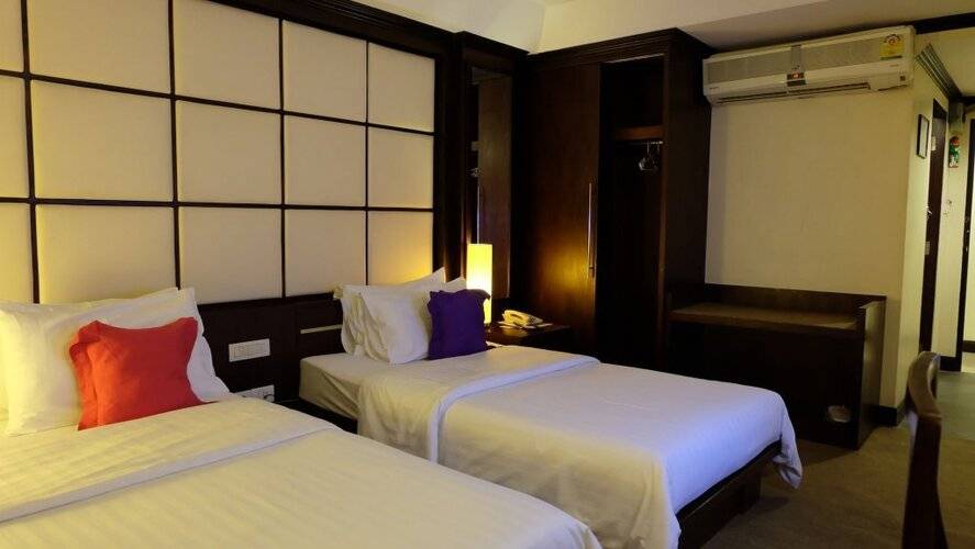 Grand Business Inn