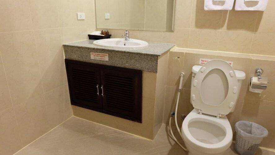 Grand Business Inn