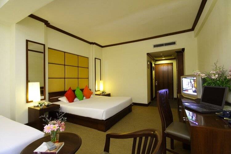 Grand Business Inn