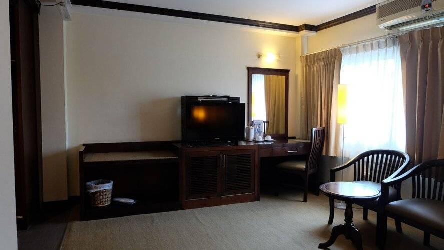 Grand Business Inn