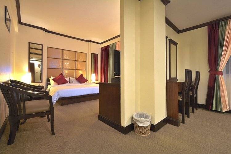 Grand Business Inn