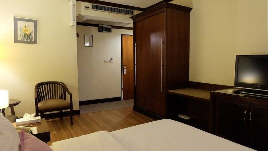 Grand Business Inn