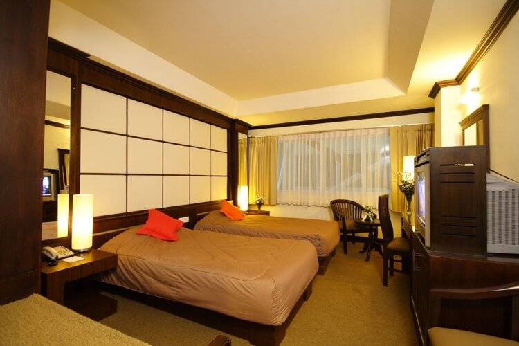 Grand Business Inn
