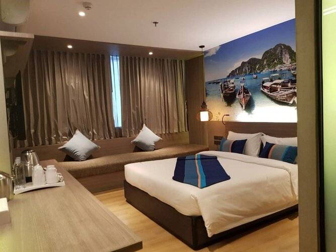 Bizotel Premier Hotel & Residence