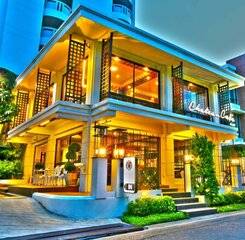 $item['hotel']['name']