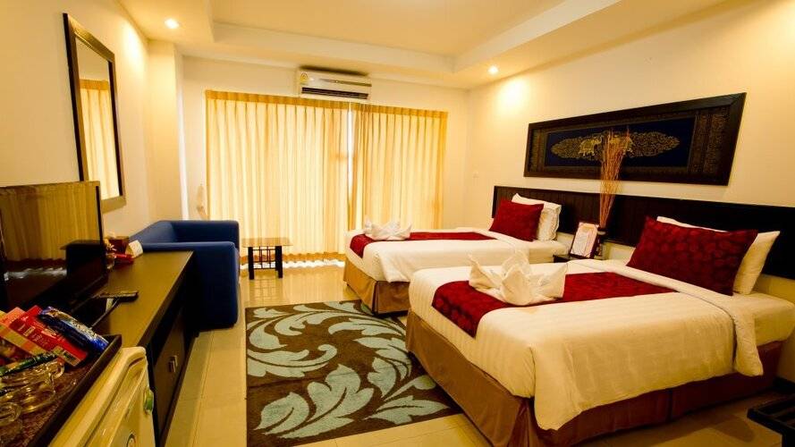 Sinsuvarn Airport Suite